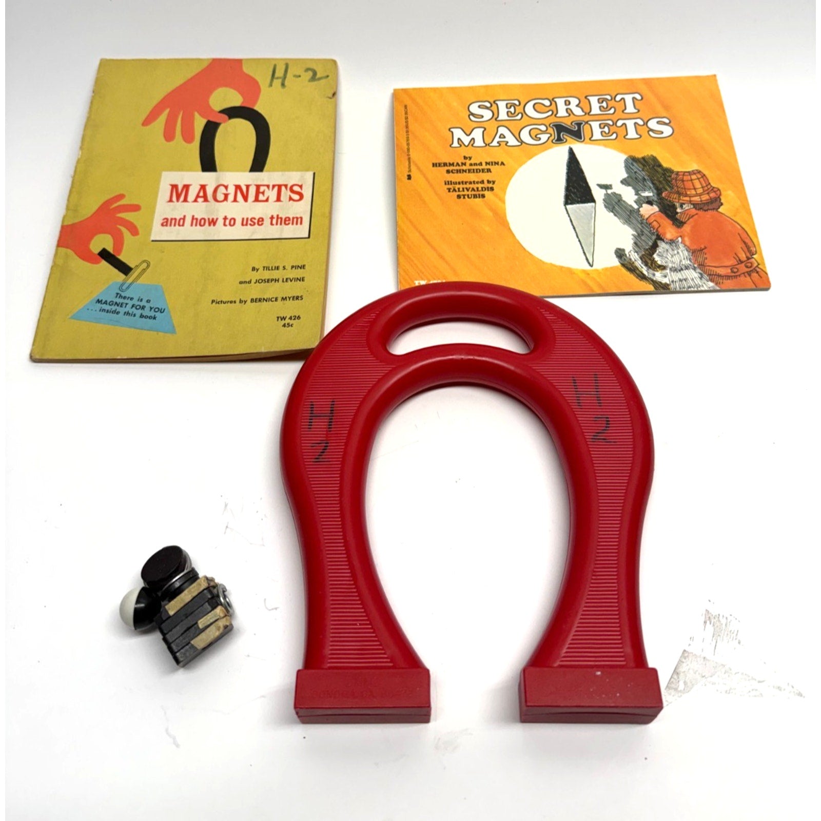 Vintage Giant Horseshoe Magnet by Dowling Magnets with Manual and Metal