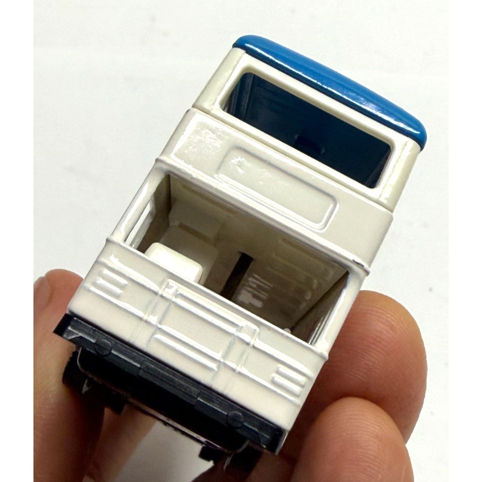 Vintage Lledo Marathons - M1003A - Leyland Olympian Bus - Pan-Am