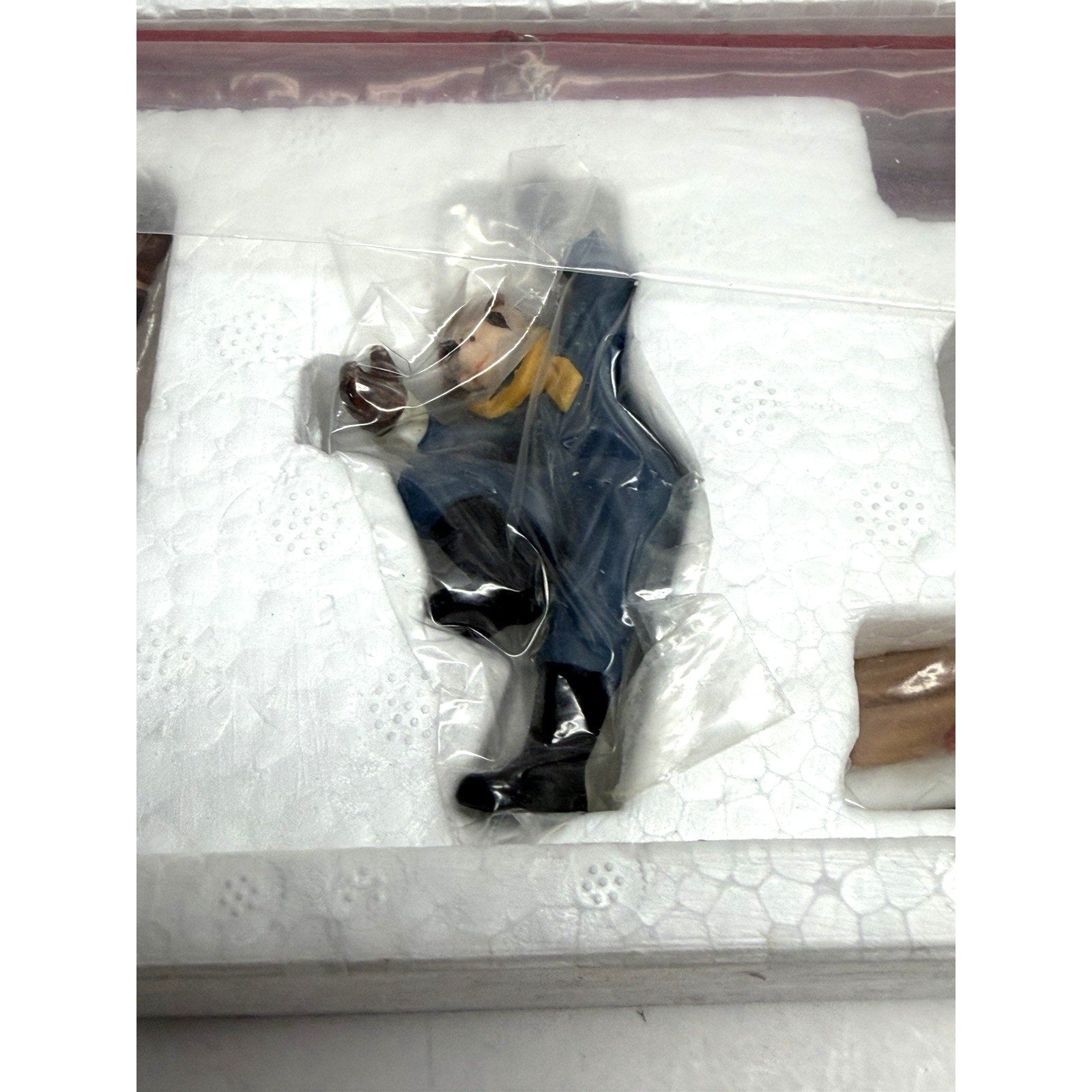 Vintage Seal Dept 56 Heritage Village Collection TOWN TREE TRIMMERS # 5566 - 2