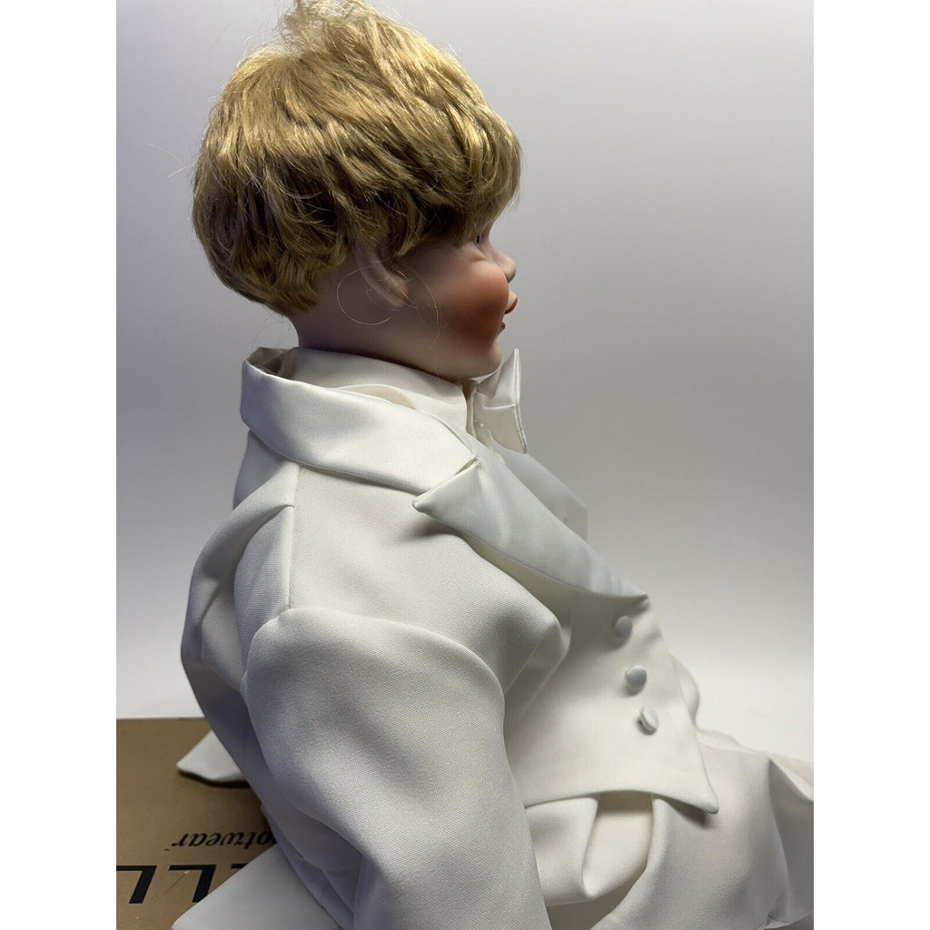 VINTAGE Moments Treasured Doll Porcelain 20" 202/2500 Seating Position