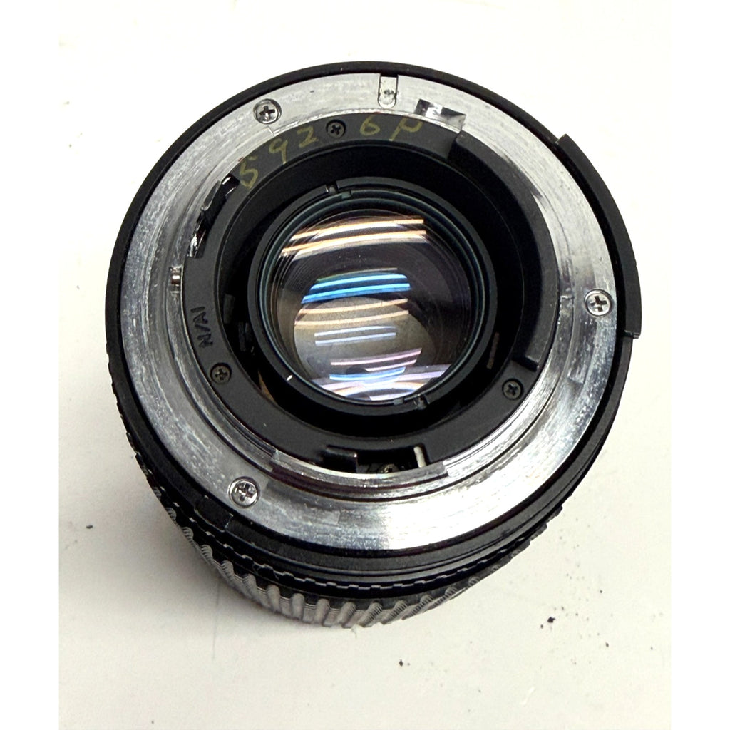 Vintage RMC Tokina 35–105mm f/3.5–4.5 Zoom Lens – Canon FD Mount