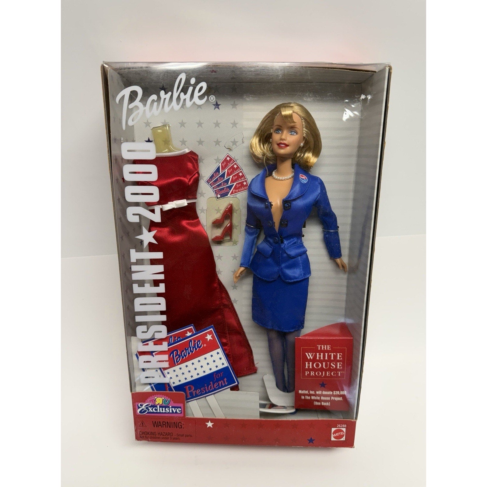 VINTAGE NOS 1999 Vote for Barbie 2000 For President! Exclusive Toy R Us #26288