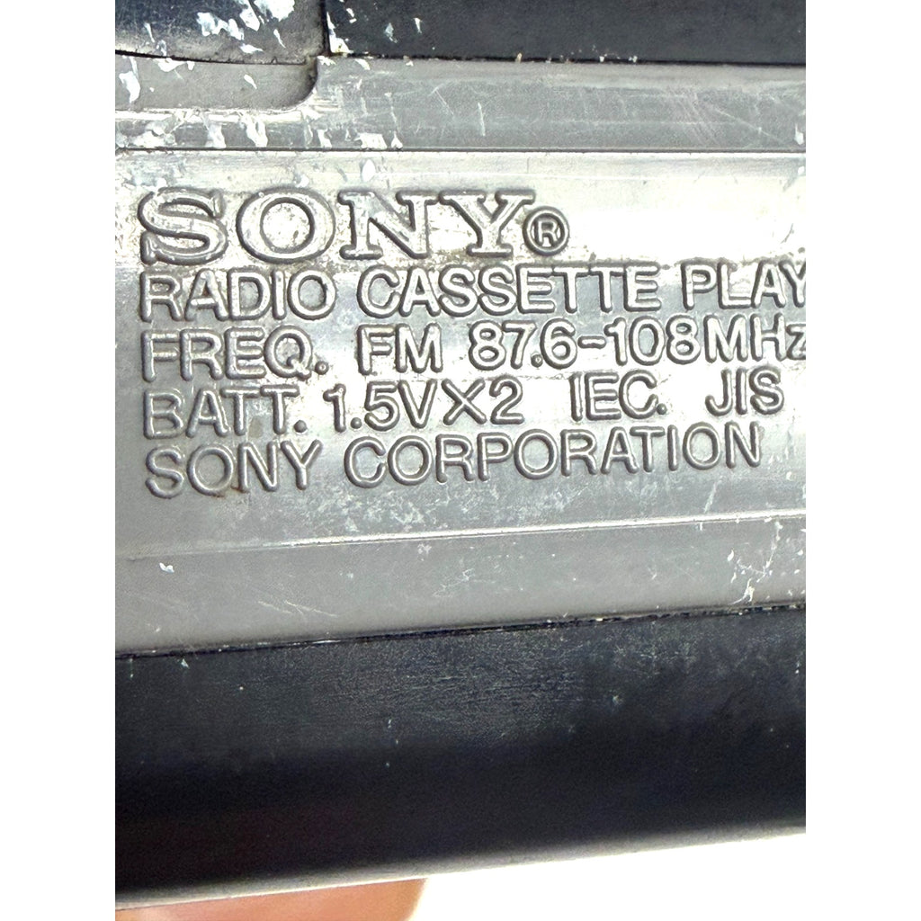 Vintage Sony Walkman WM-AF22 AM/FM Cassette Player - Defective
