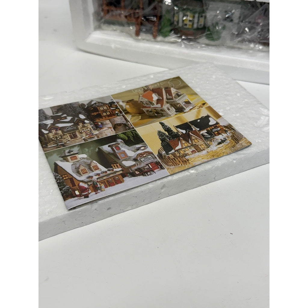 VINTAGE SEALED NEW Dept 56 Hale & Hardy House New England Village Series 56610
