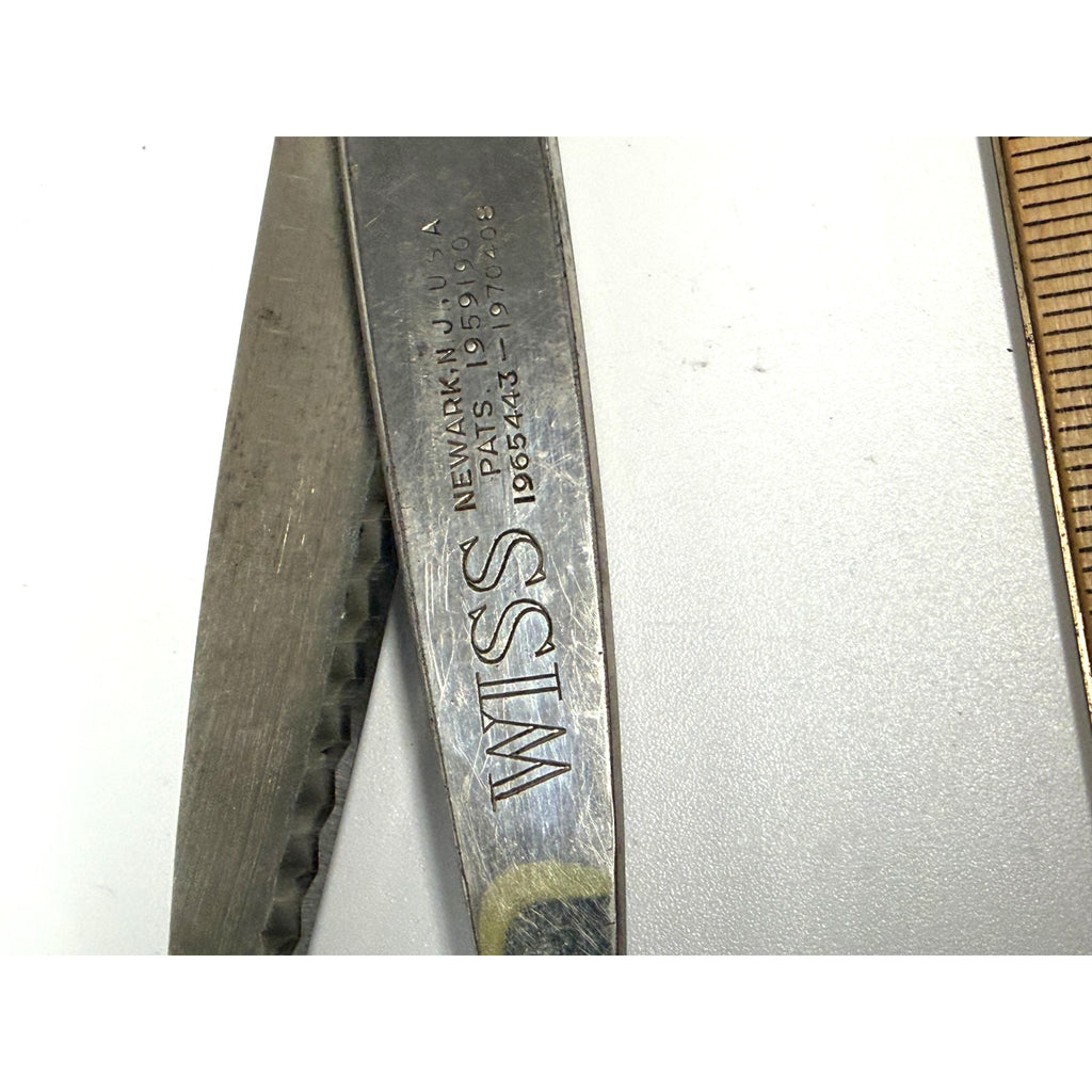 Vintage Wiss 9" Pinking Shears Sewing Scissors Heavy Duty Newark NJ Made in USA