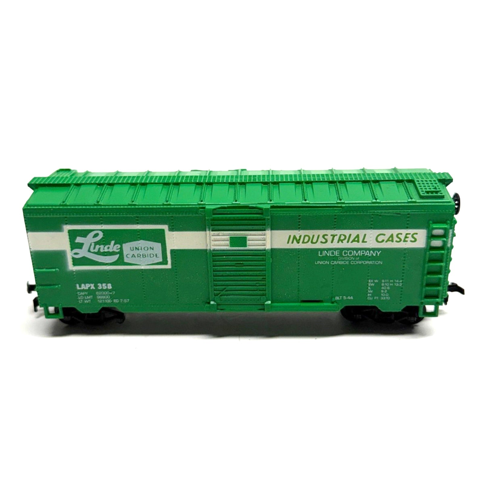 Vintage HO Scale Life-Like 40' Boxcar Linde Union Carbide LAPX 358 Green