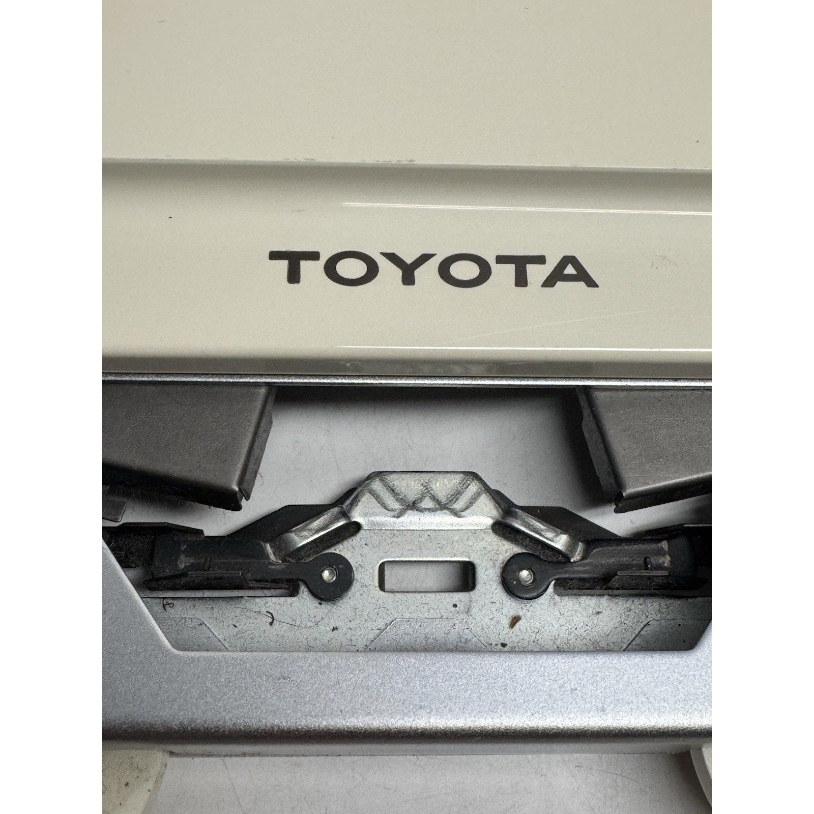 VINTAGE Toyota Knitting Machine Lace Carriage for KS-901 Knitting Machine