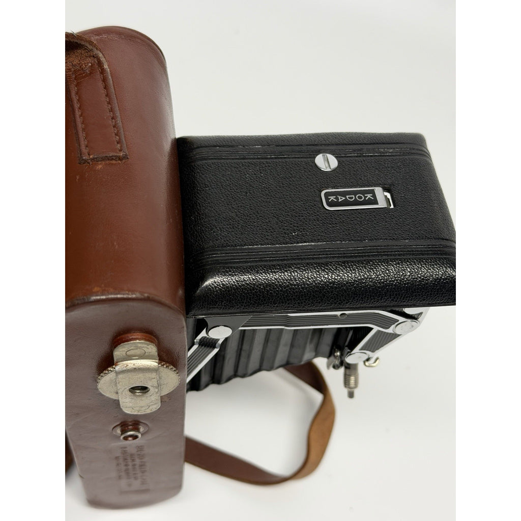 VINTAGE Kodak Supermatic Monitor Vintage Camera Flash Collapsible Bellows- MINT!