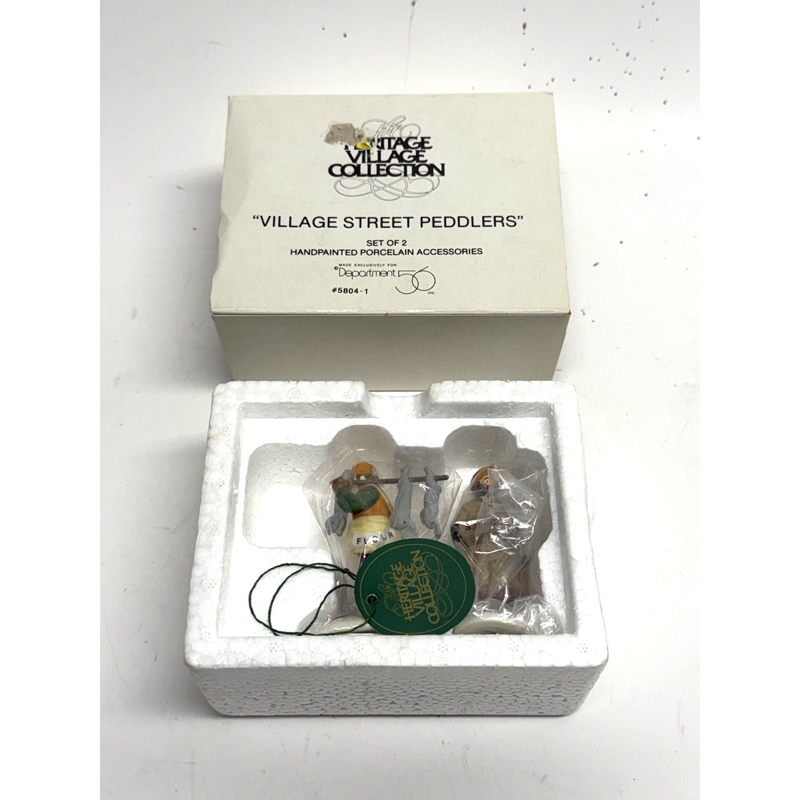 VTG New Department 56 Heritage Village "Village Street Peddlers" (item #5804-1)