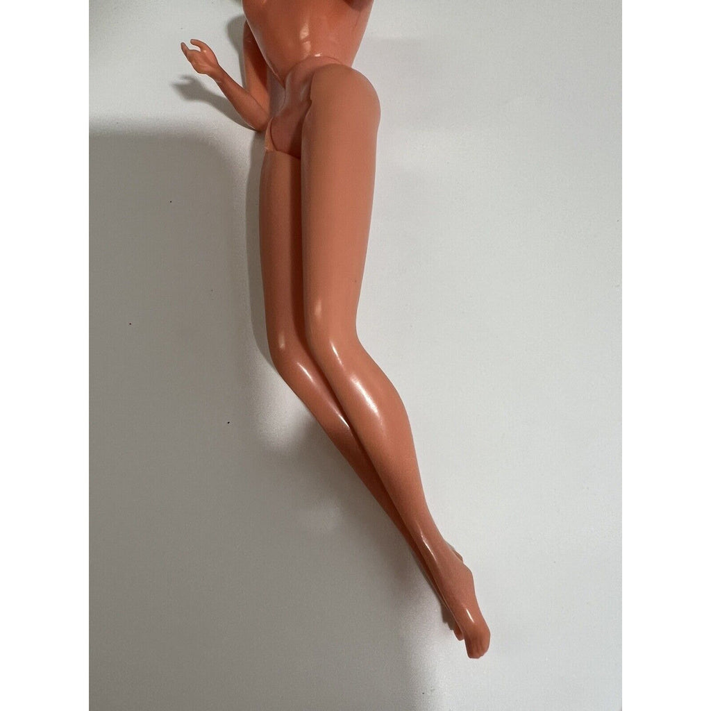 Vintage 1966 Blonde Twist 'N Turn Barbie Doll w/eyelashes & bend legs TAIWAN