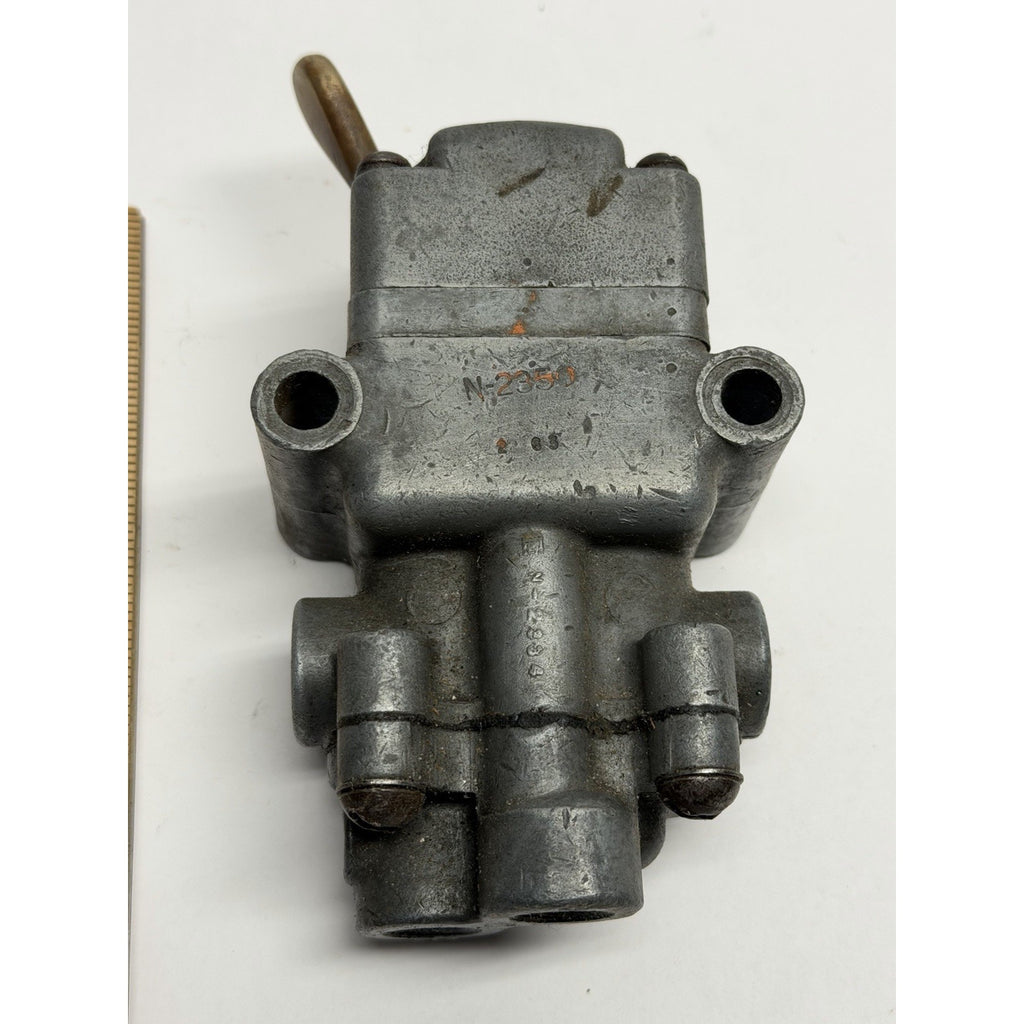 VINTAGE MIDLAND STEEL PUMP N-2334