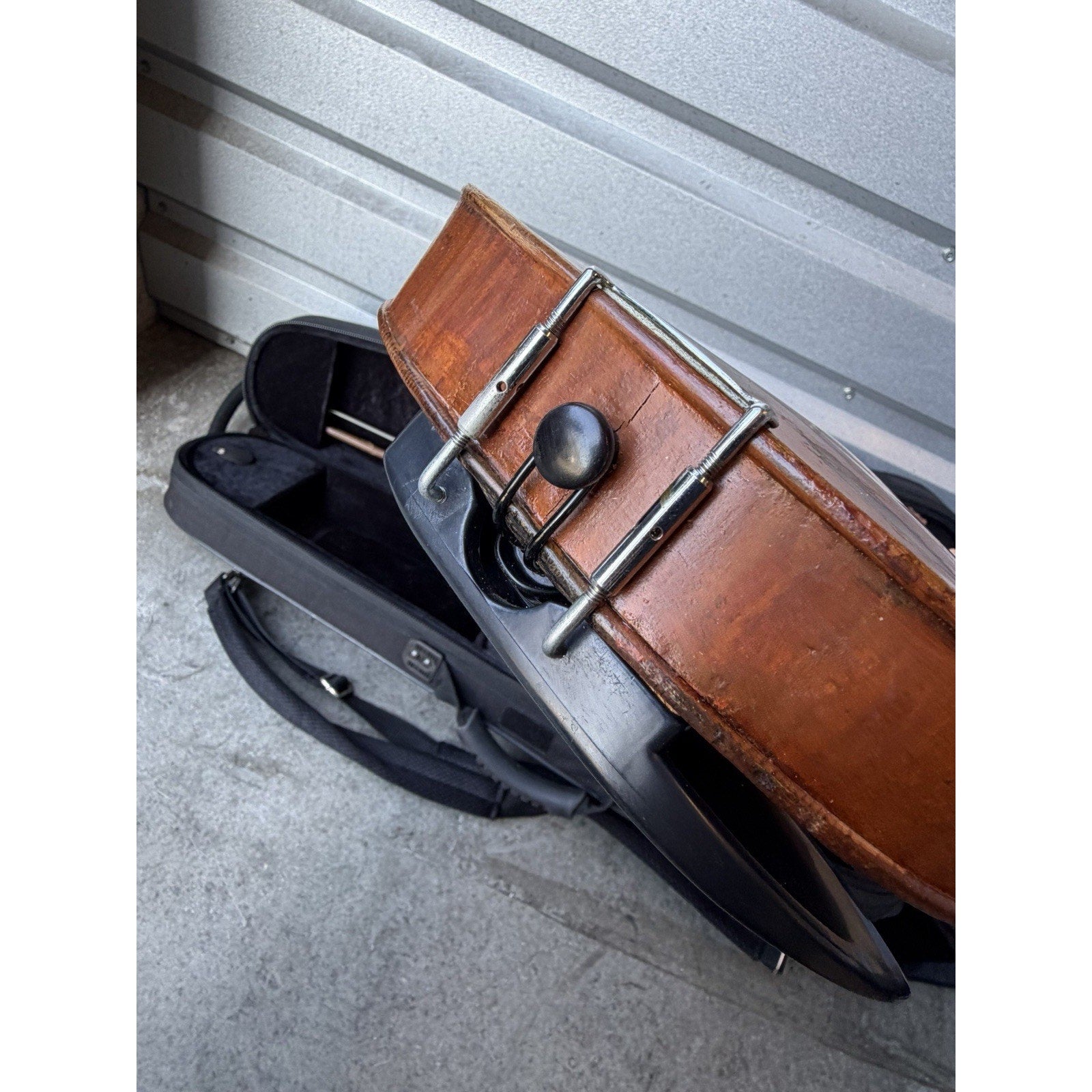 VINTAGE Violin Copy of Antonius Stradivarius Made in Czechoslovakia
