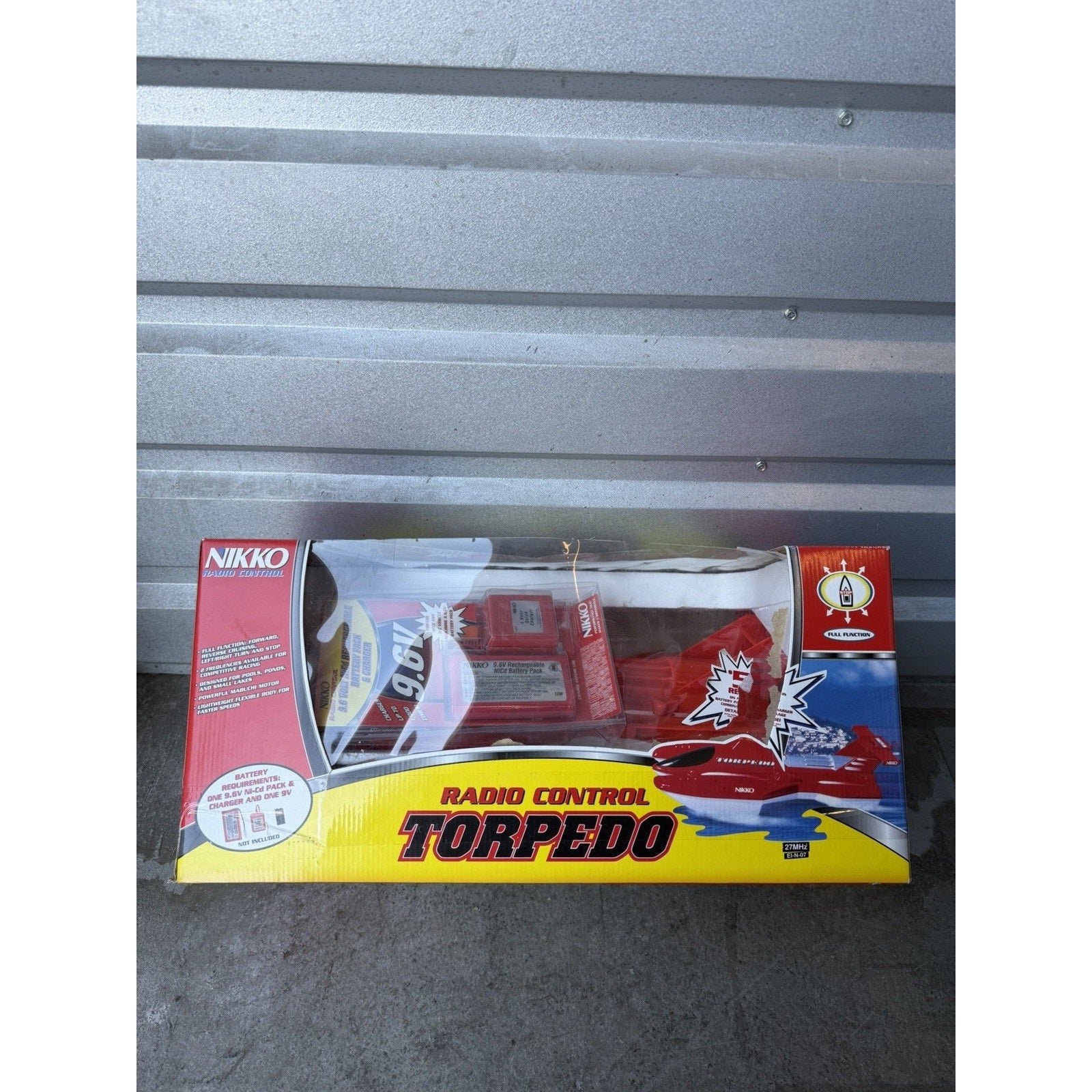 Vintage SEALED NEW Styrofoam NIKKO Torpedo Hydroplane RC Racing Boat 49MHz