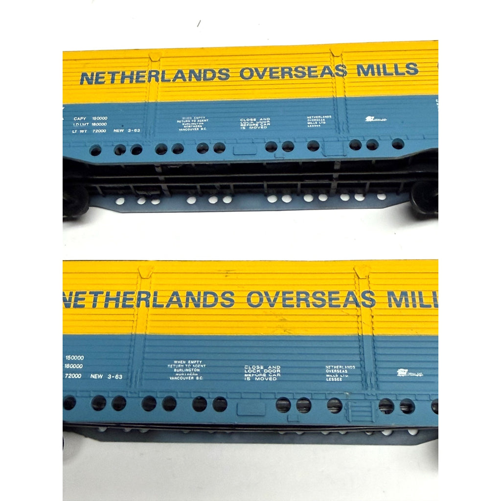 VTG NEW Lot of 2 Bachmann Box Car Netherlands Overseas Mills LUNX 70254