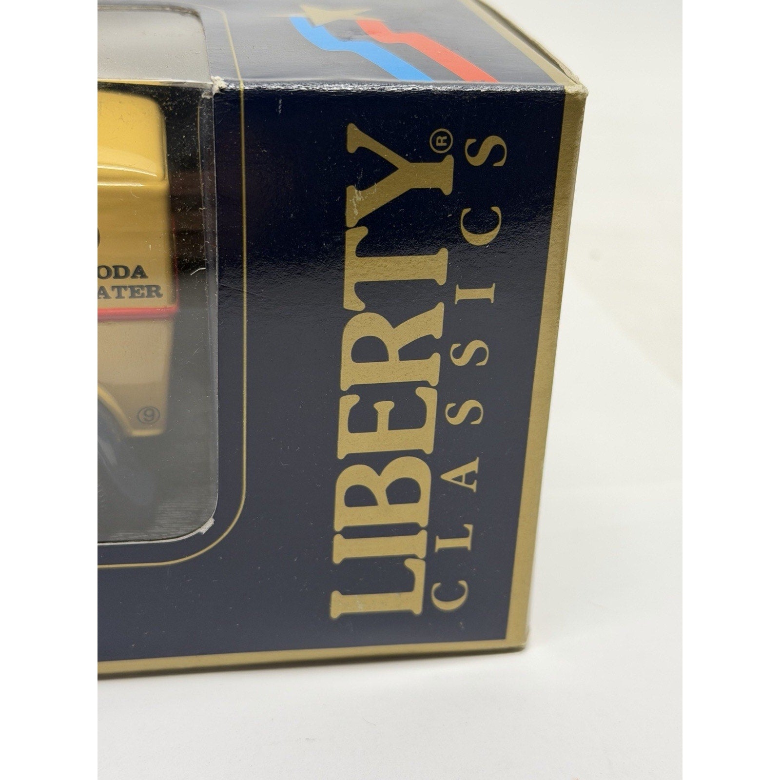 VINTAGE SEALED NEW Liberty Classics 1/25 Scale LC9000 - Schweppes - Coin Bank