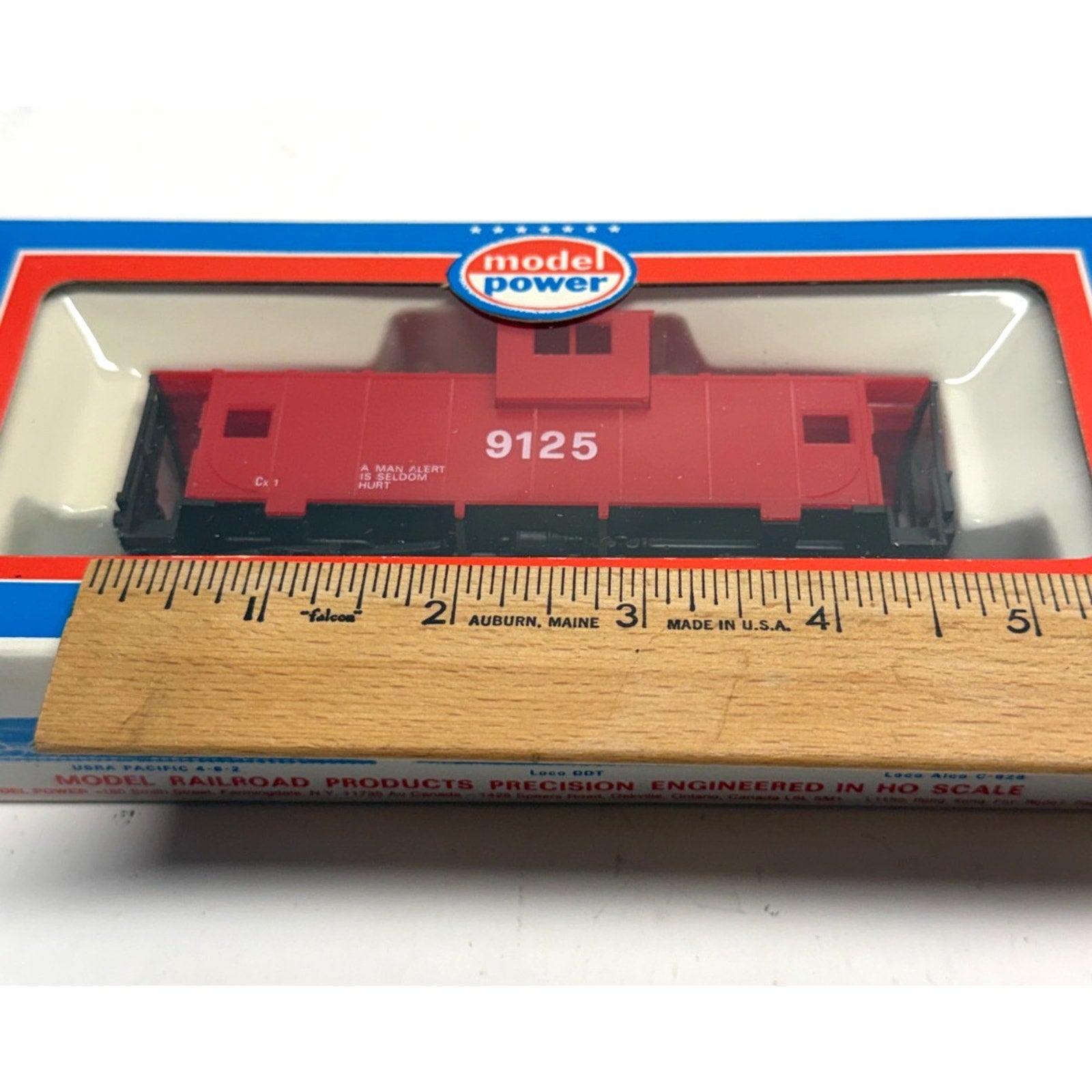Vintage NEW Model Power HO - Red Safety Caboose 9125 - BOXA