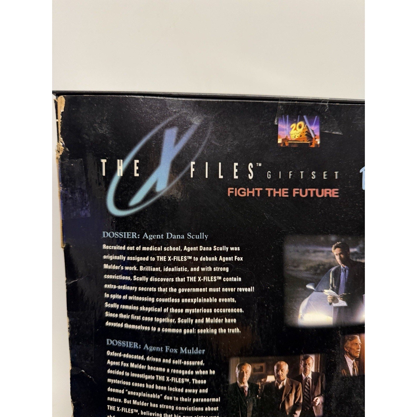 VINTAGE 1998 MATTEL BARBIE & KEN THE X FILES SCULLY AND MULDER COLLECTOR EDITION