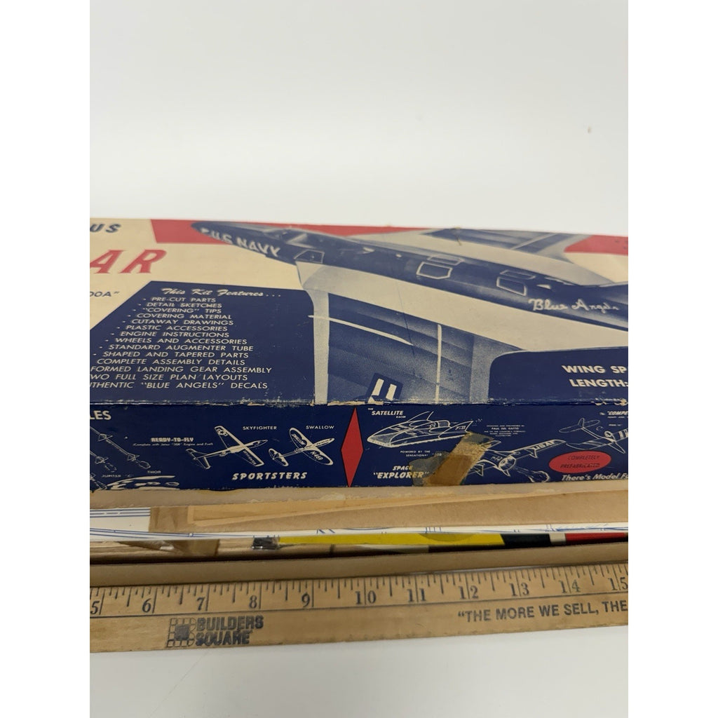VTG AMERICAN TELASCO F9F-8 "COUGAR" JETEX POWER FREE FLIGHT MODEL AIRPLAIN KIT