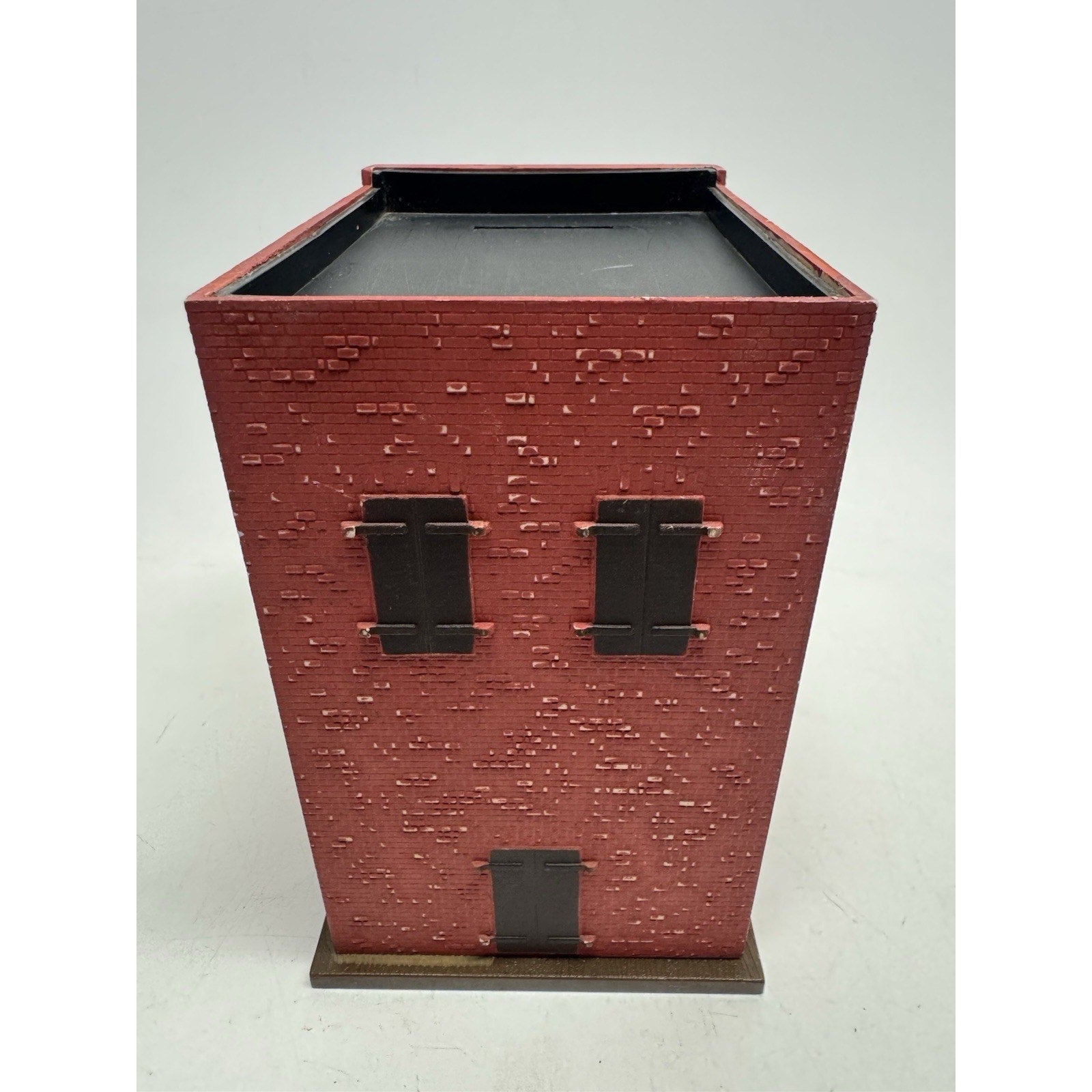 VINTAGE WELLS FARGO Express Building Toy Coin Bank Made in Hong Kong