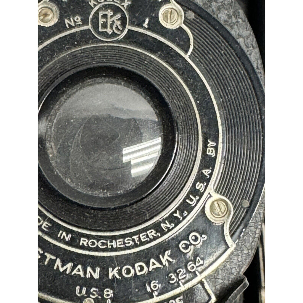 VINTAGE Kodak No 2A Folding Rainbow Hawk-Eye Model B camera 1931 to 1933