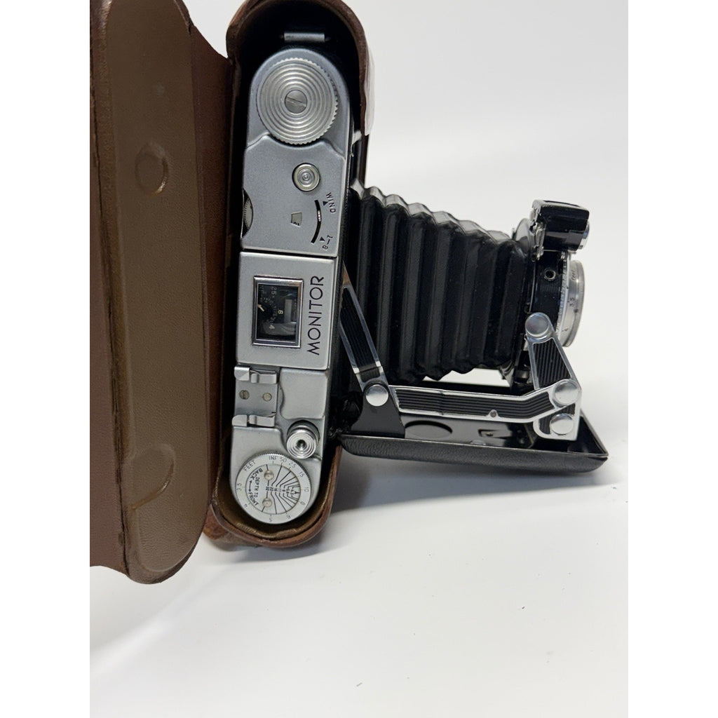 VINTAGE Kodak Supermatic Monitor Vintage Camera Flash Collapsible Bellows- MINT!