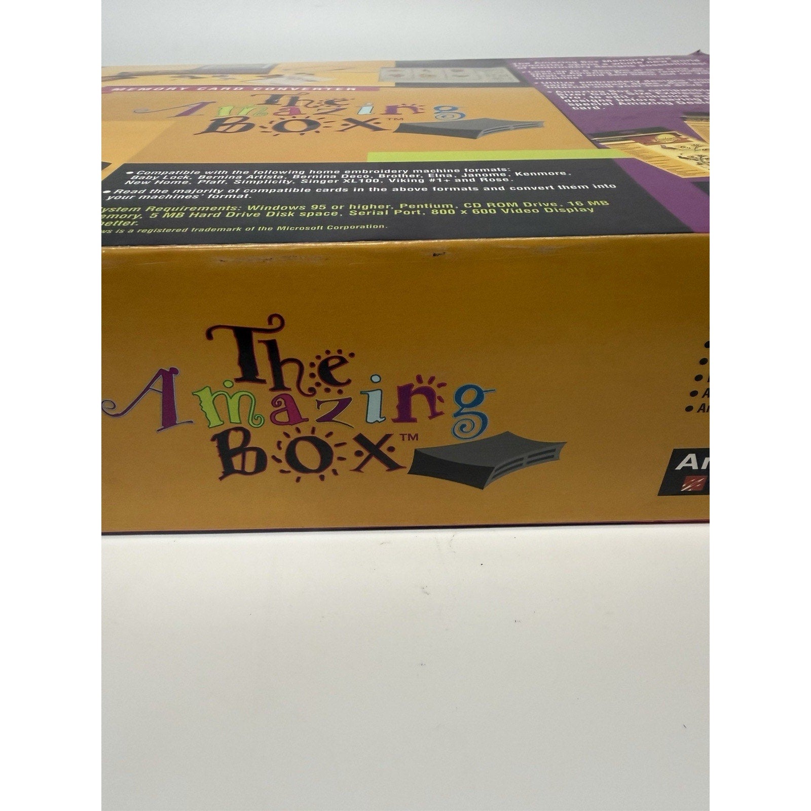 VINTAGE THE AMAZING BOX Designs Embroidery Conversion Box Memory Card Reader