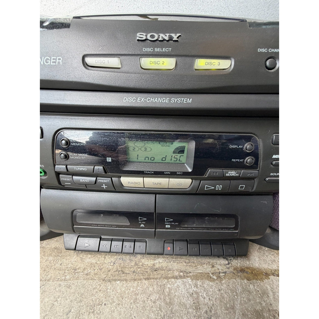 VINTAGE Sony CFD-646 Boombox 3 CD Cassette AM/FM Radio - CD & TAPE WORKS!