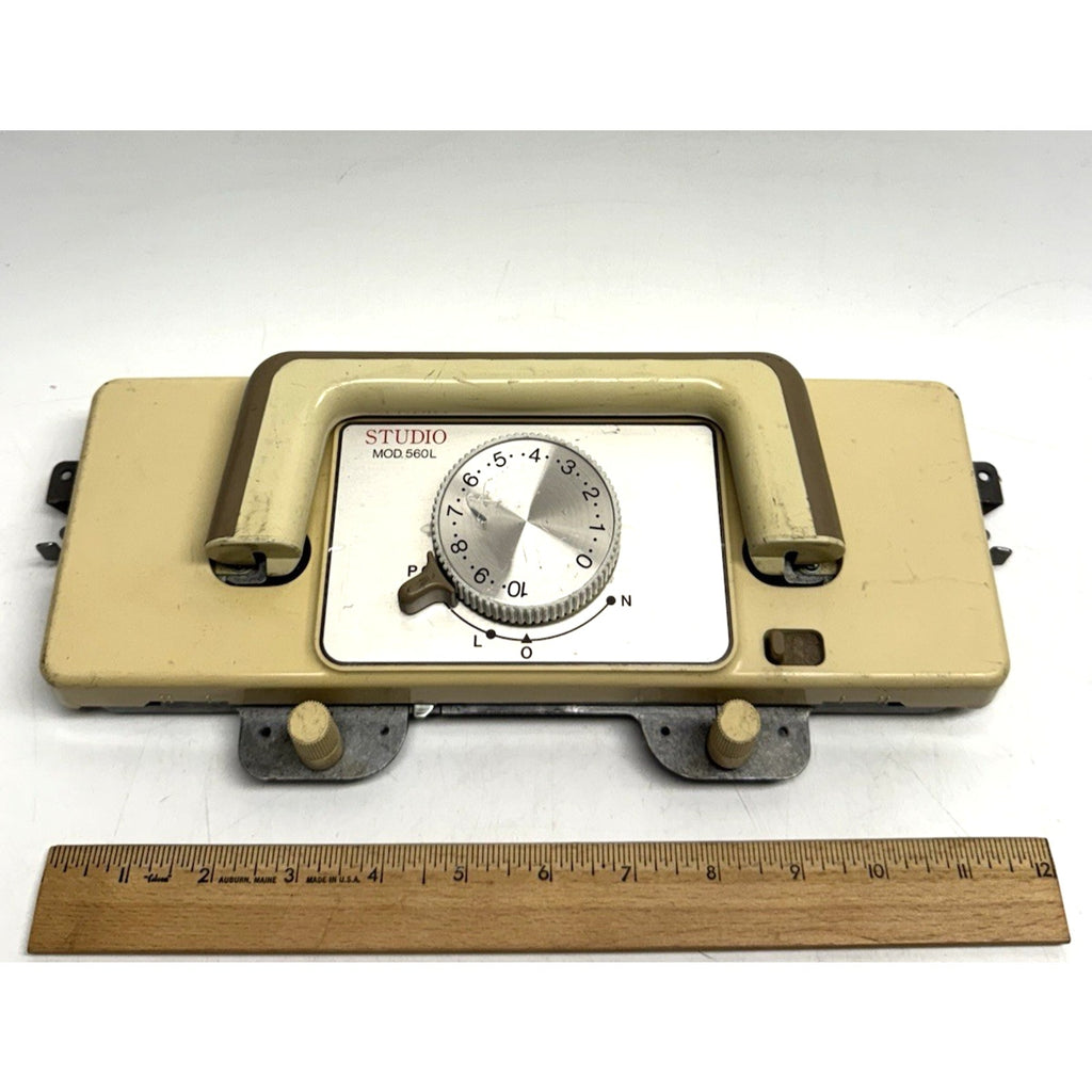 VINTAGE Studio 560L /Singer LC 560 Electronic Knitting Carriage Made in Japan
