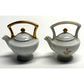 Vintage Niagara Falls, ny. mini tea pot shape salt & Pepper set Occupied Japan