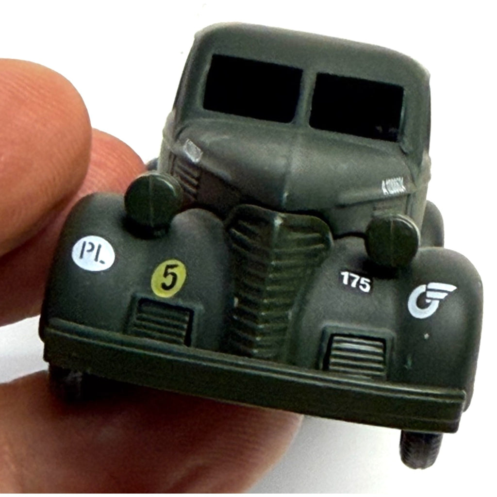 VTG LLEDO DAYS GONE MILITARY 1939 CHEVROLET PANEL VAN ARM LIGHT AMBULANCE