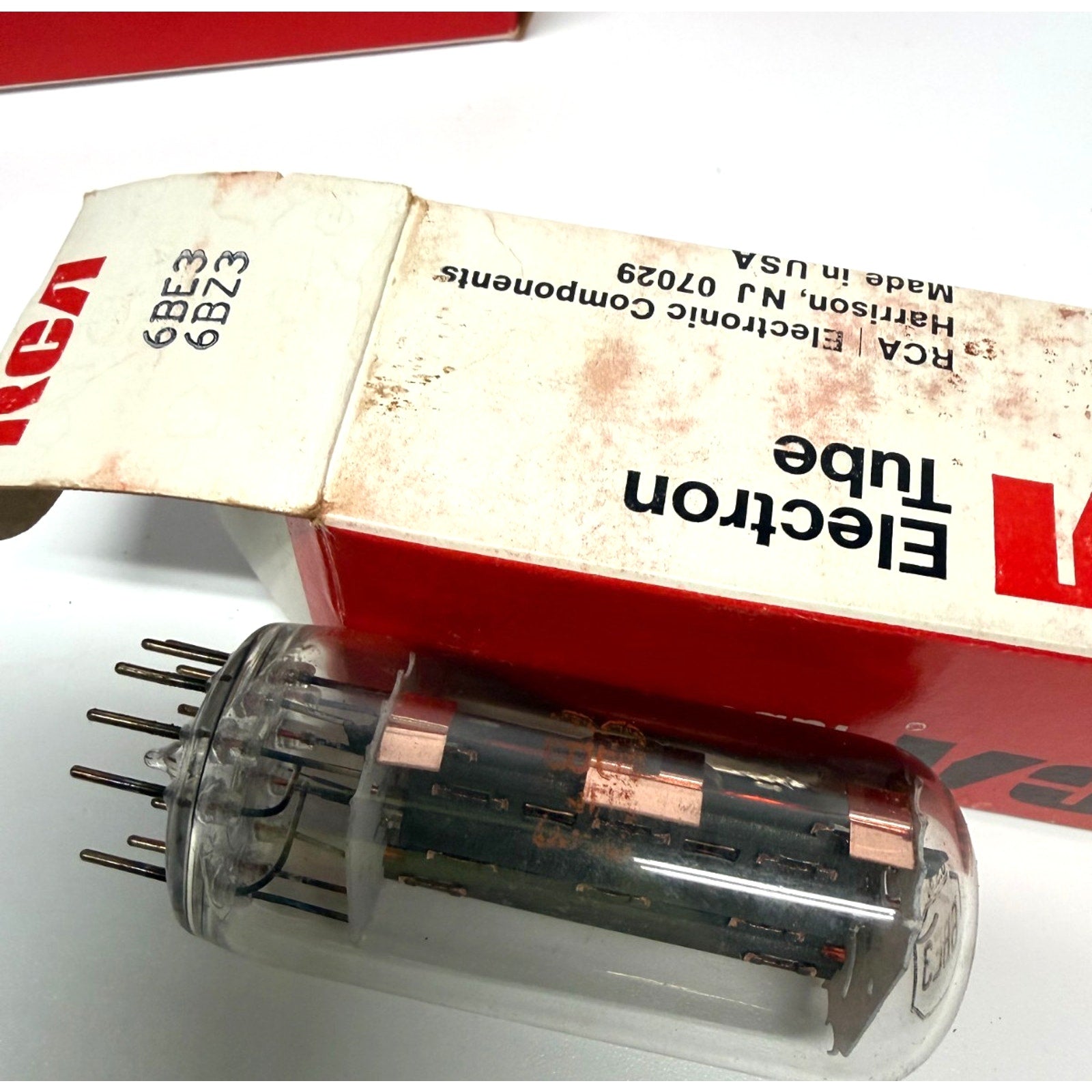 Vintage Lot of 3 RCA Electron Vacuum Tubes NOS 6BH11 6BA3 6BE3 6BZ3 TV Repair