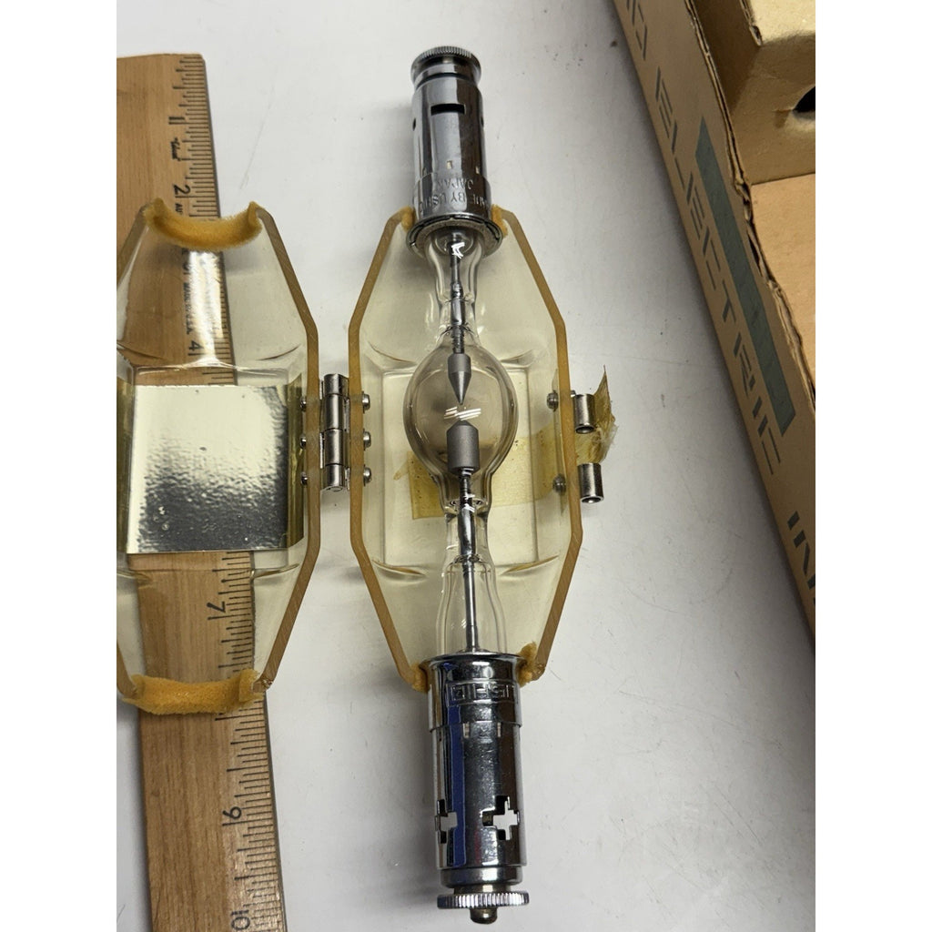 VINTAGE NOS Ushio UXL-500D-O UXL Xenon Short Arc Lamp (500W/20V) Made in Japan