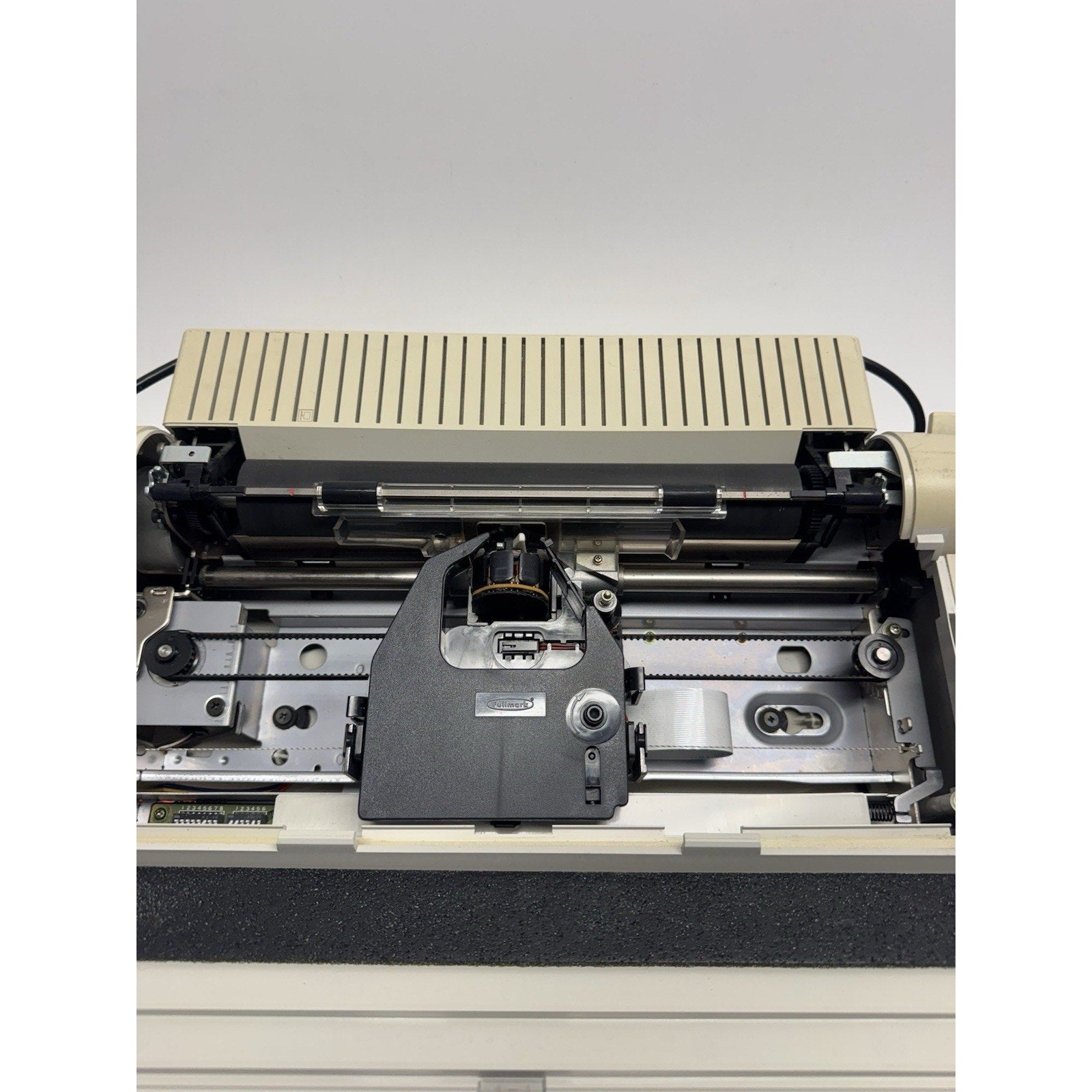 Vintage Apple Imagewriter II Printer G0010 Power On "Print Paper not Installed"