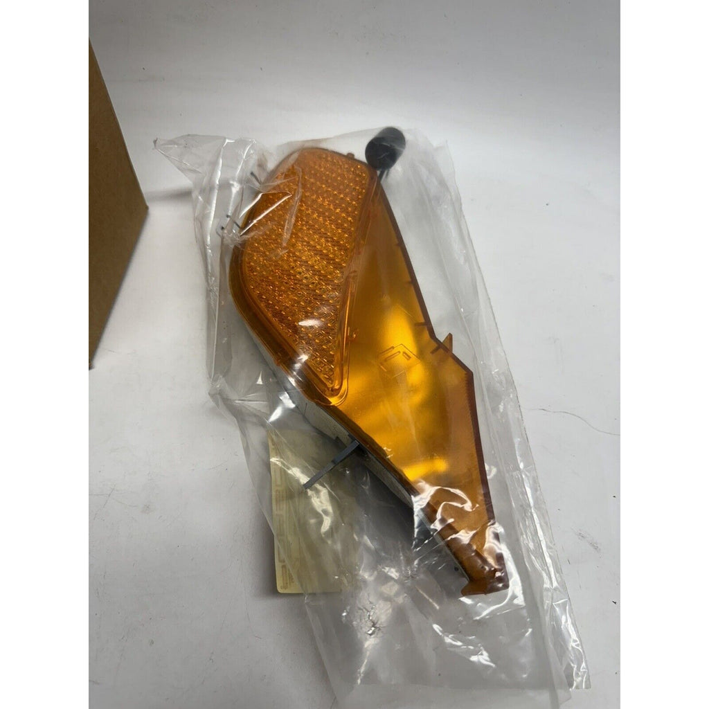 VINTAGE NOS Porsche Cayenne Side Indicator Light RIGHT Passenger Side '03-'06