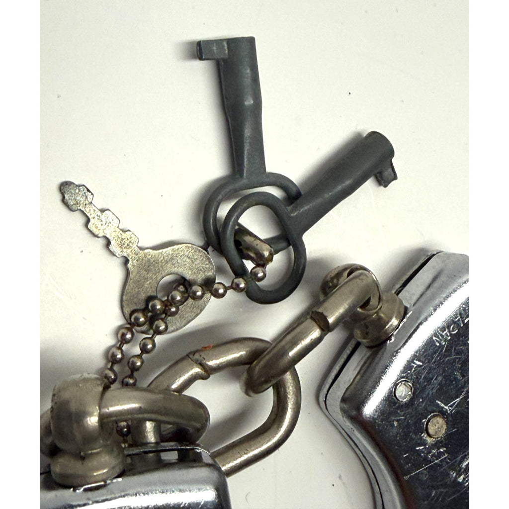 Vintage Japanese Handcuffs with Key – Showa Era Metal Collectible : Keys Work