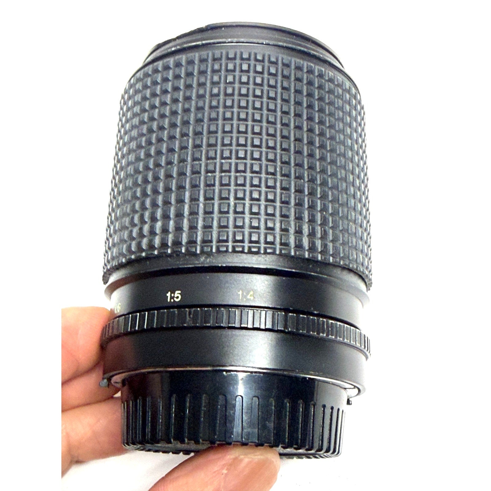 Vintage RMC Tokina 35–105mm f/3.5–4.5 Zoom Lens – Canon FD Mount