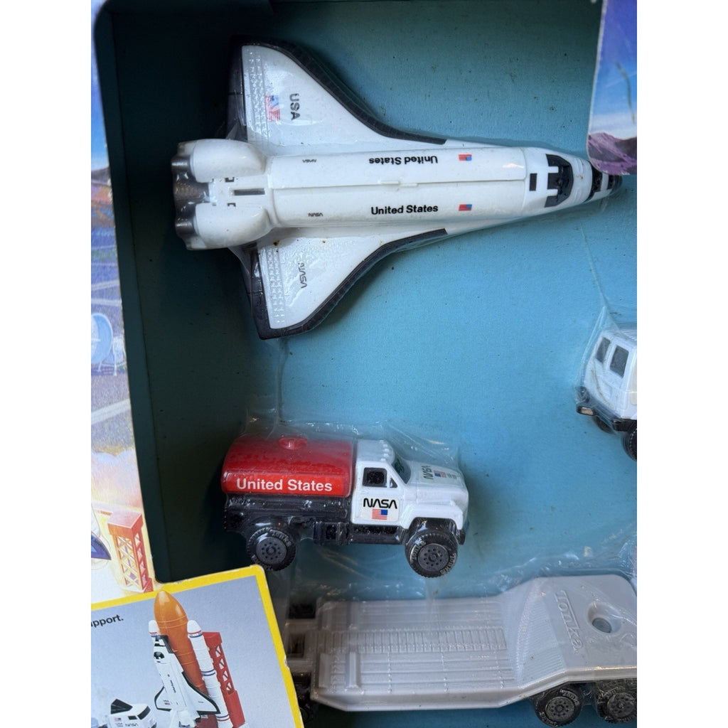 VTG Tonka 2001 Tough Ones NASA Space Shuttle Gift Set Truck Steel Discovery Toy
