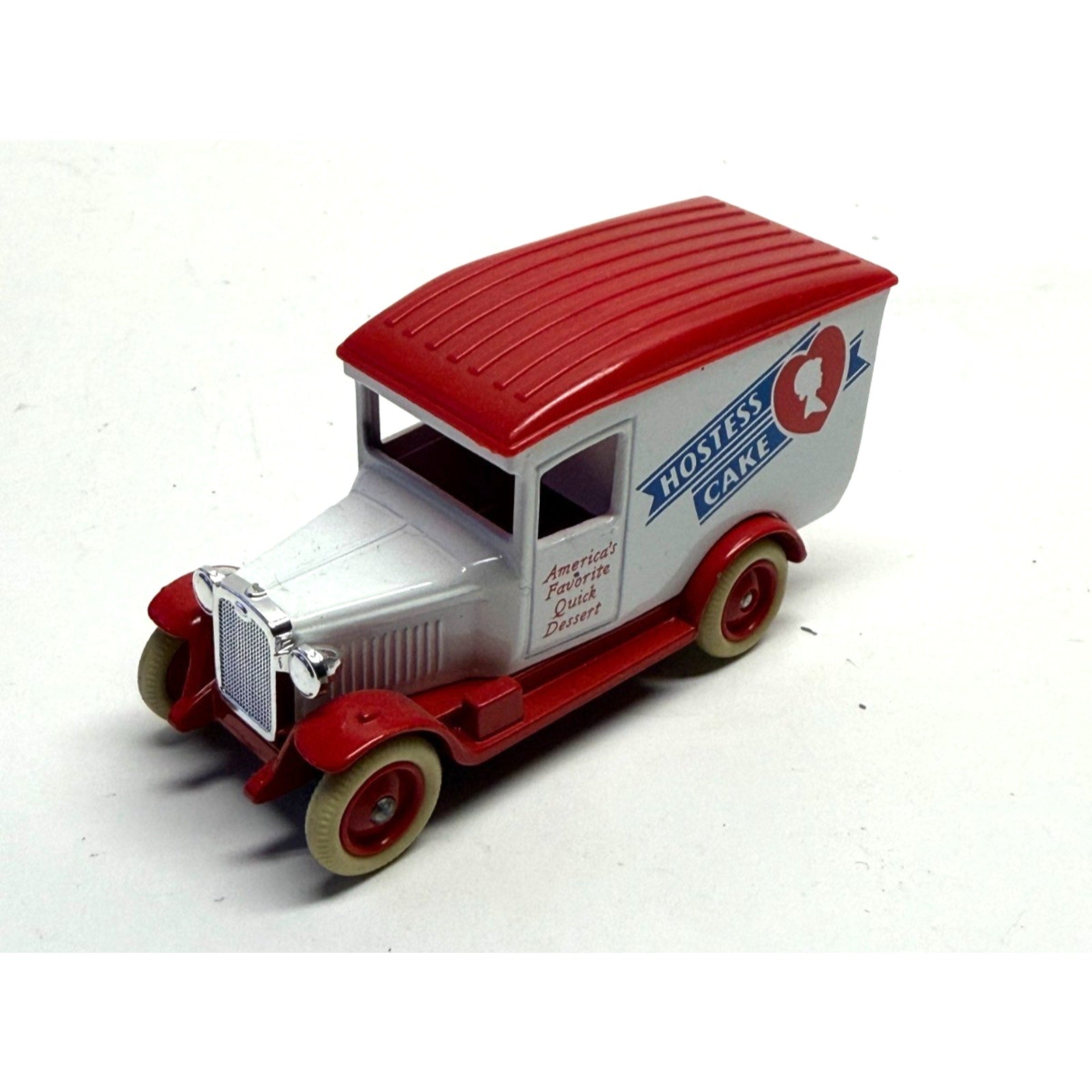 VTG LLEDO - DAYS GONE - 1934 CHEVROLET VAN - HOSTESS CAKES