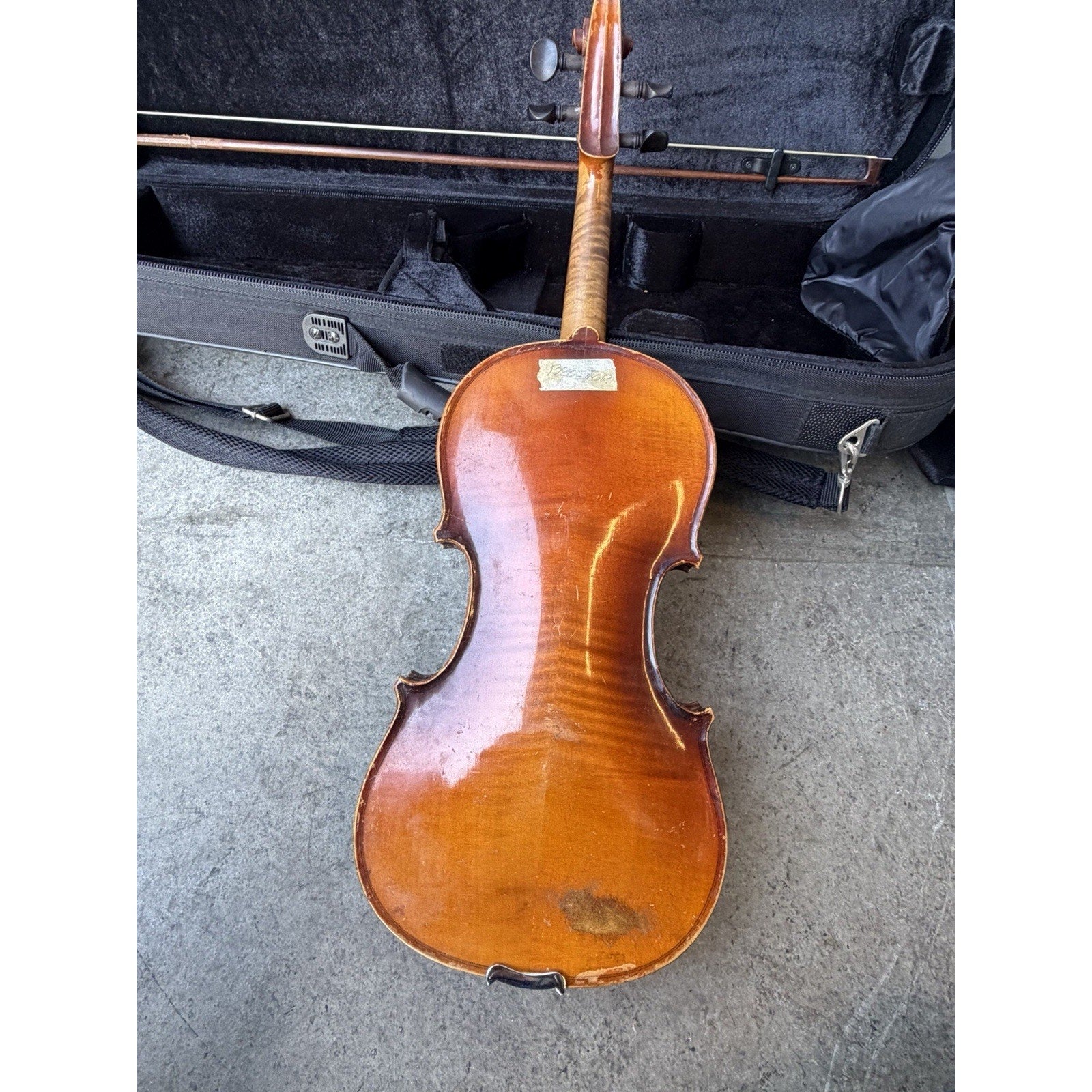 VINTAGE Violin Copy of Antonius Stradivarius Made in Czechoslovakia