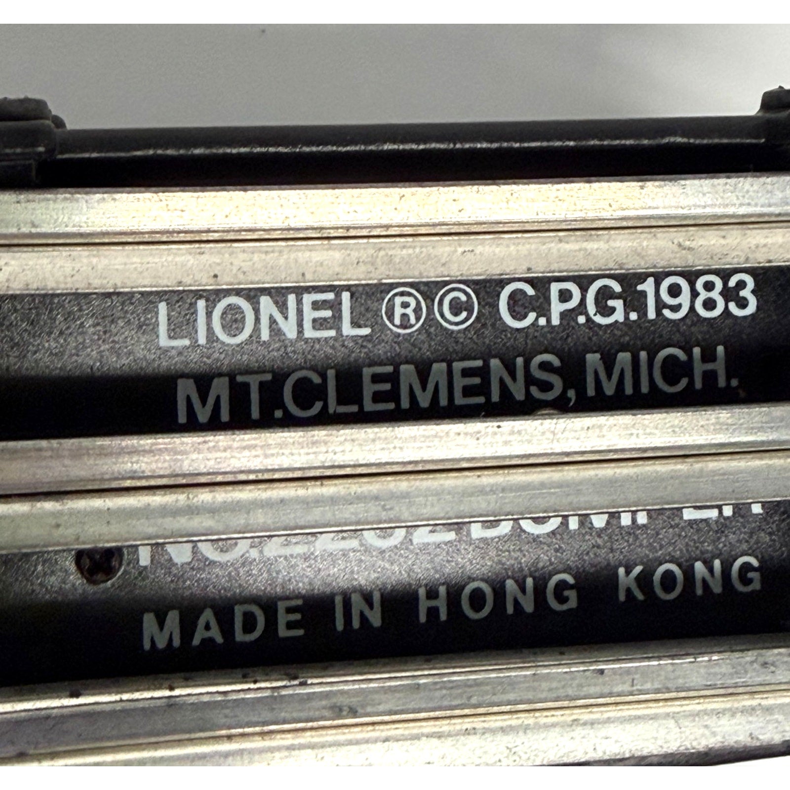 Vintage Lionel 2282 Die-Cast Illuminated Track Bumper O Gauge 3-Rail 1983