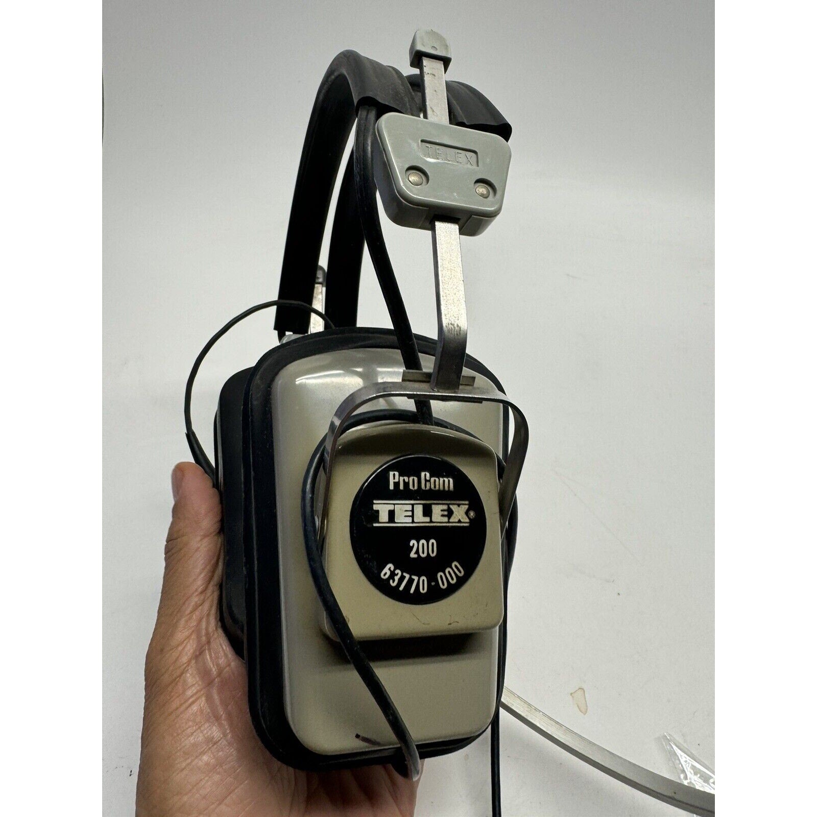 VINTAGE Telex Headphones Talking Airplane Pilot Aircraft Aviation -- UNTESTED
