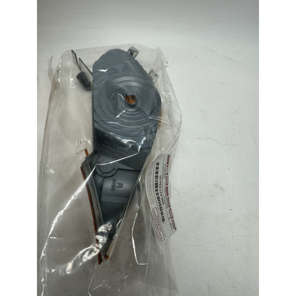 VINTAGE NOS Porsche Cayenne Side Indicator Light RIGHT Passenger Side '03-'06