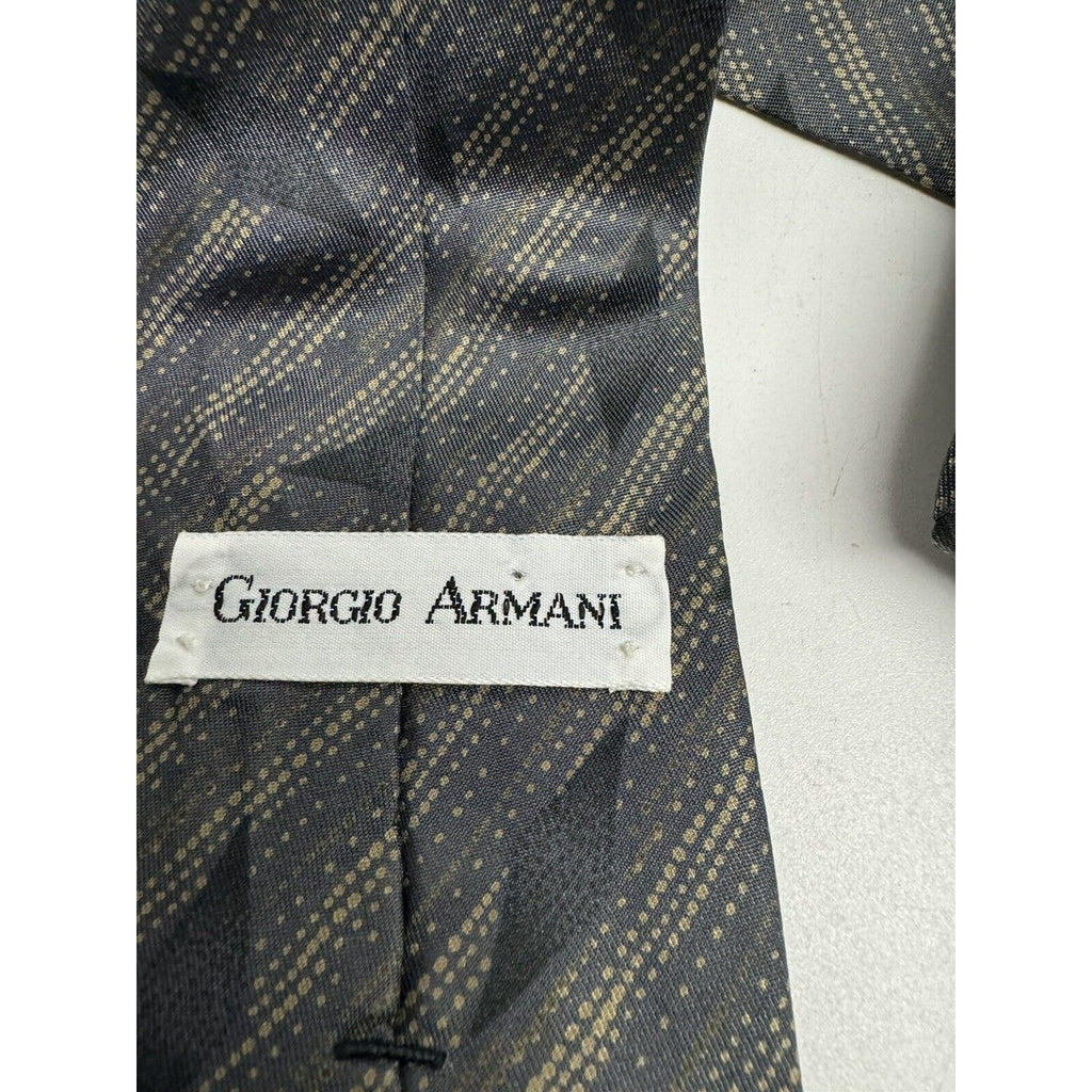 VINTAGE GIORGIO ARMANI NECKTIE 100% SILK Made in ITALY Gray w/Square Logo