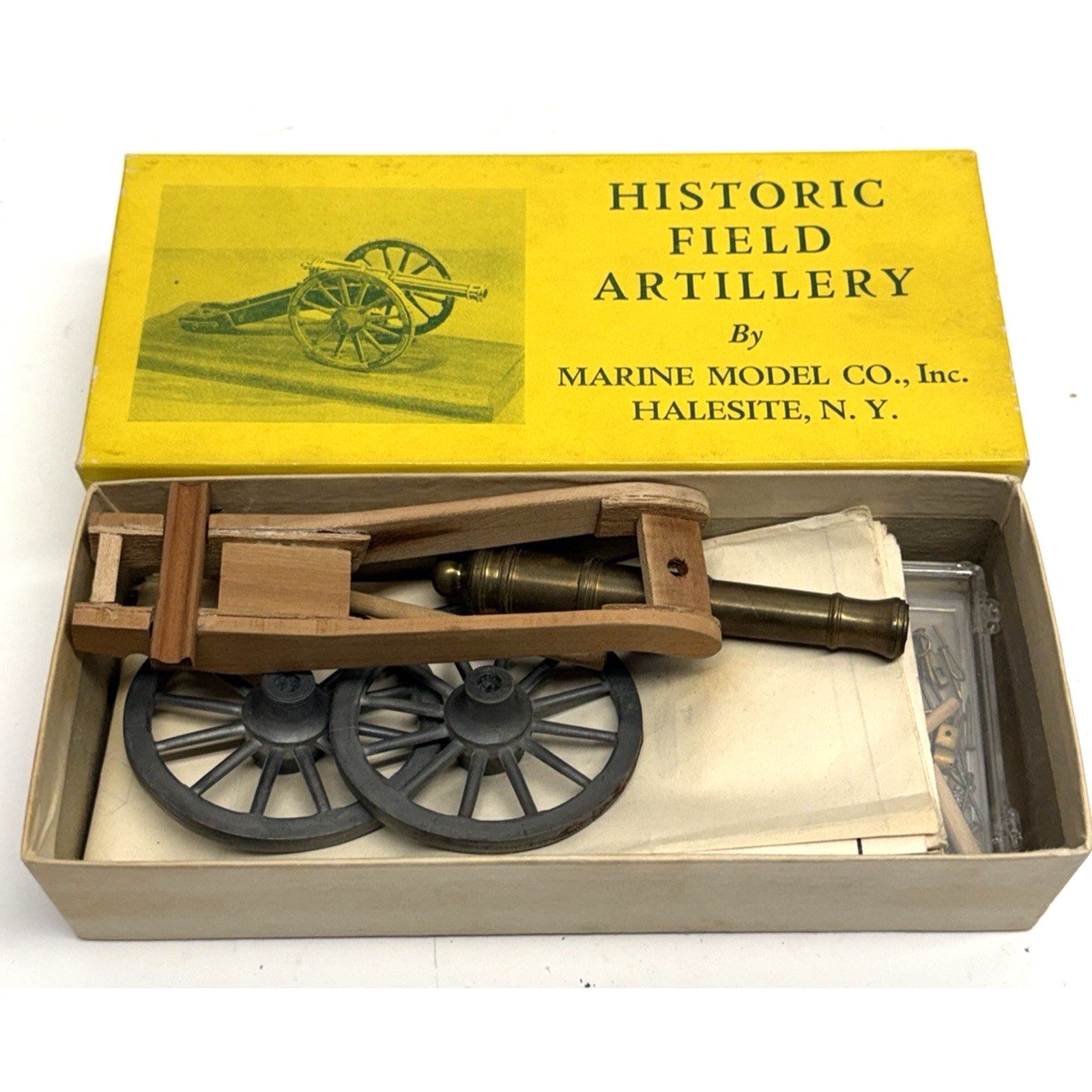 Vintage Marine Model Company, Inc. Eight Pound Field Artillery, No. 1108