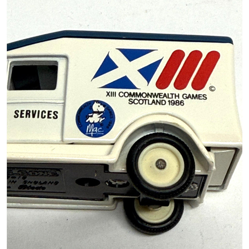 VTG LLEDO 1936 PACKARD VAN DIECAST XIII COMMONWEALTH GAMES SCOTLAND VAN