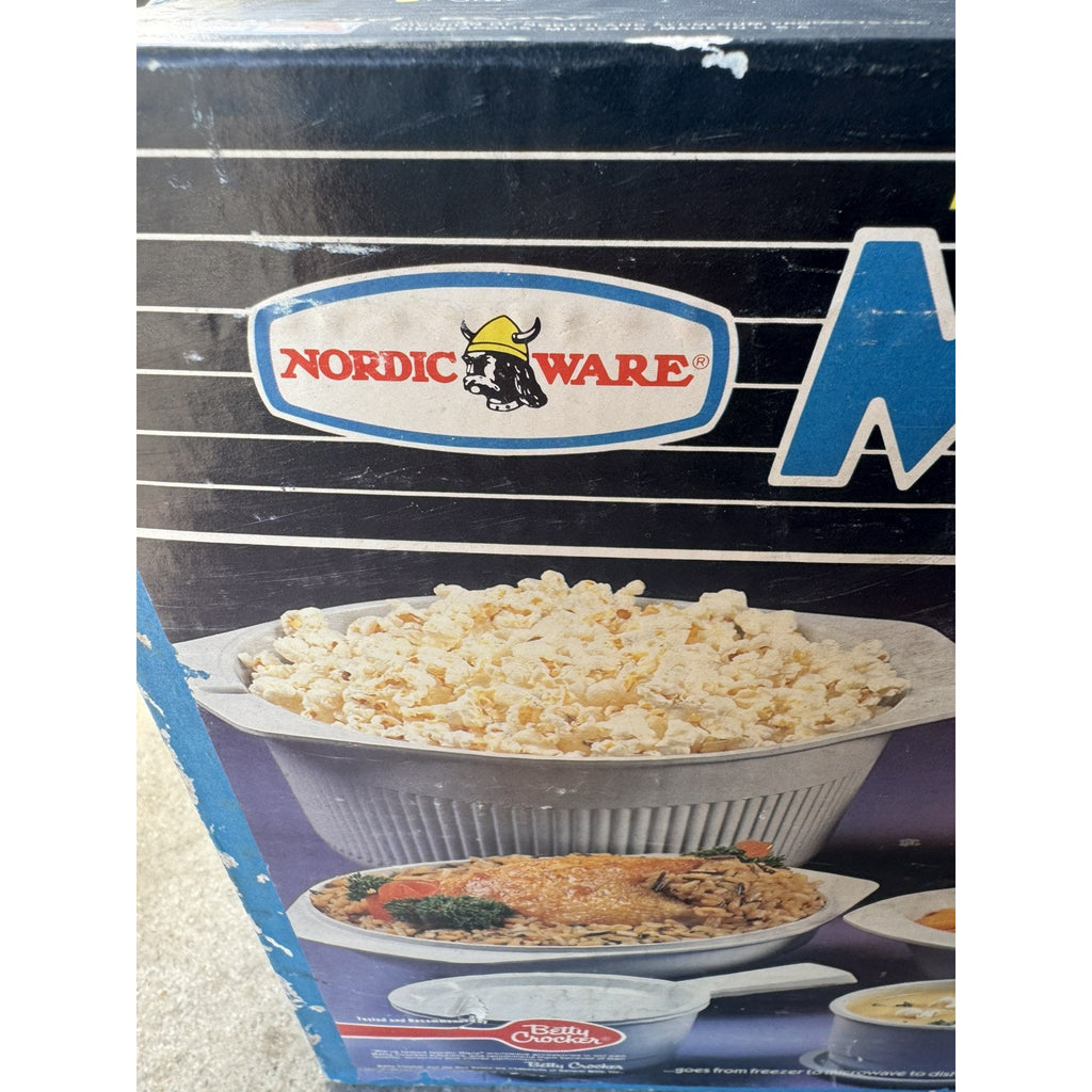 Vintage NOS Nordic Ware 10 Piece Microwave/ Conventional Cookware Set #65902 USA
