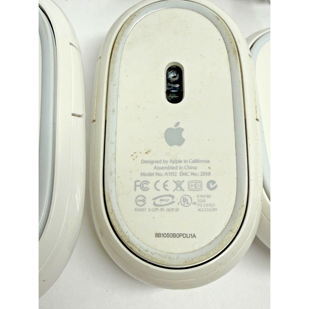 Vintage Lot of 4 Apple Mighty Mouse A1152 Wired USB Optical White Mice