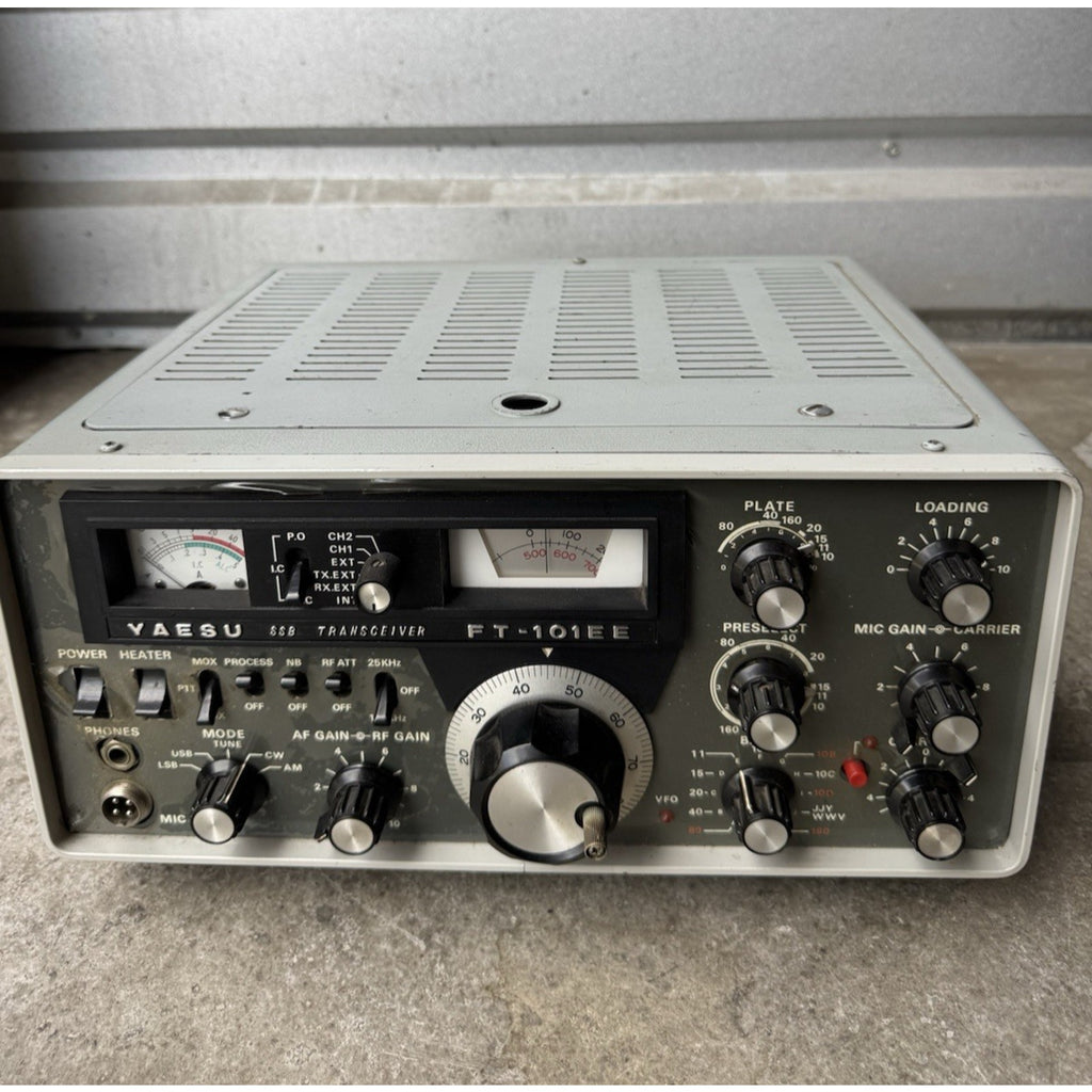 VINTAGE UNTESTED Yaesu FT-101 Transceiver