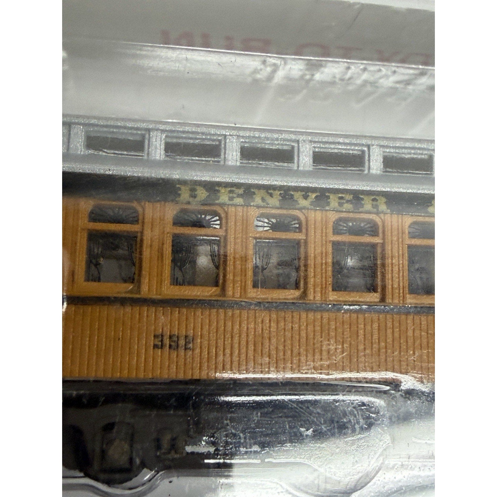 Vintage NOS N Roundhouse 88100 50' Overland D&RGW Passenger Coach #322