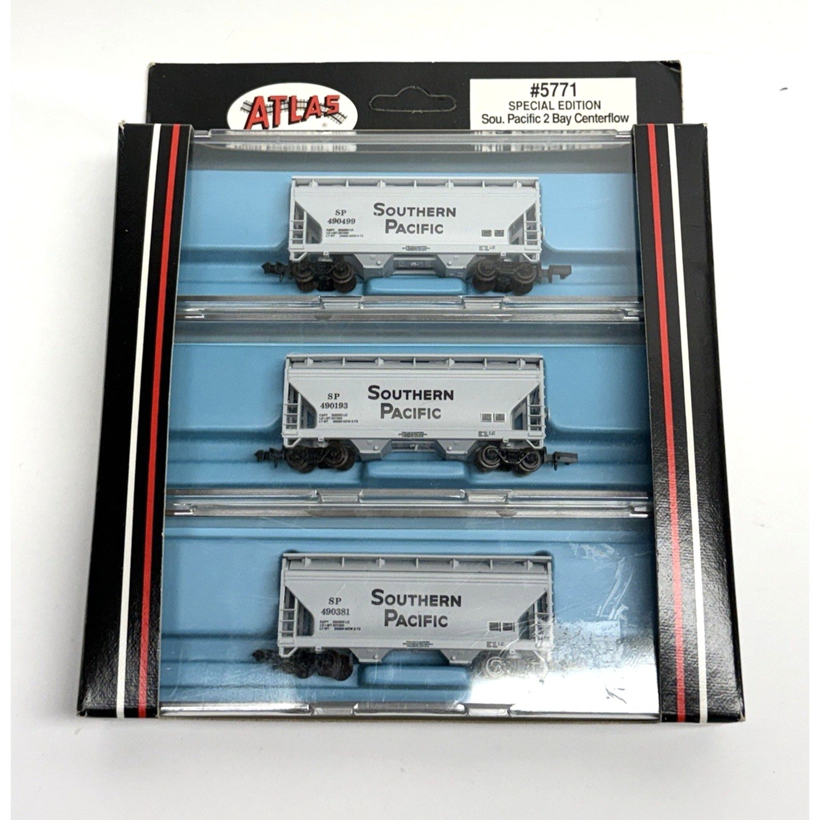 VINTAGE NOS ATLAS #5771 SPECIAL EDITION 3 PACK 2 BAY CENTERFLOW HOPPERS